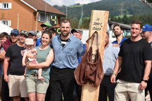 tobias riget familie scaled